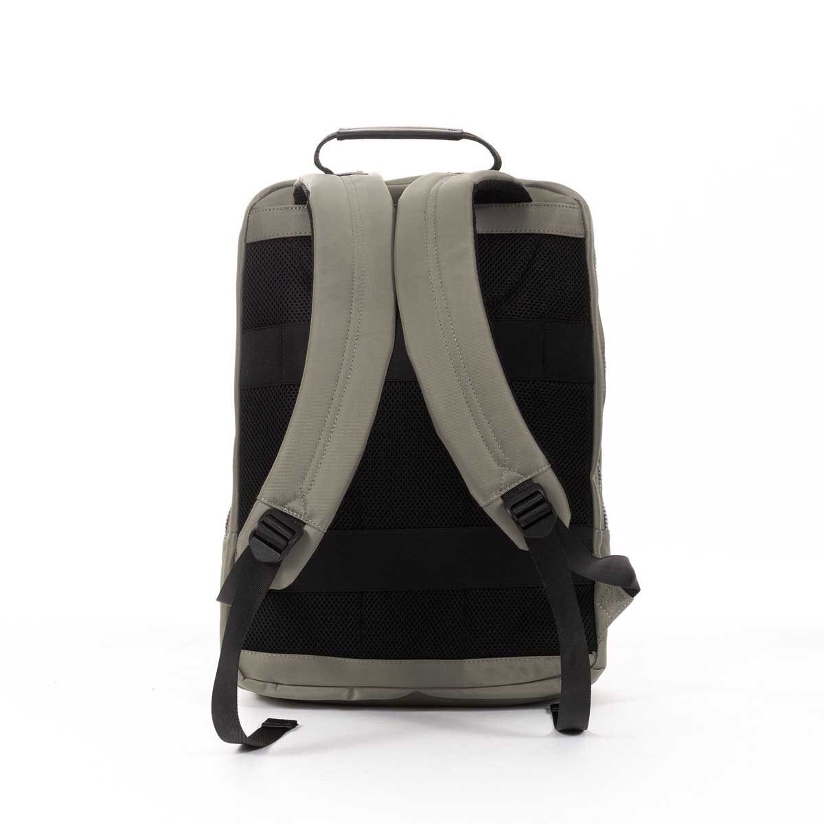 Mochila Back Pack Porta Laptop Omib 16" Fango Cloe