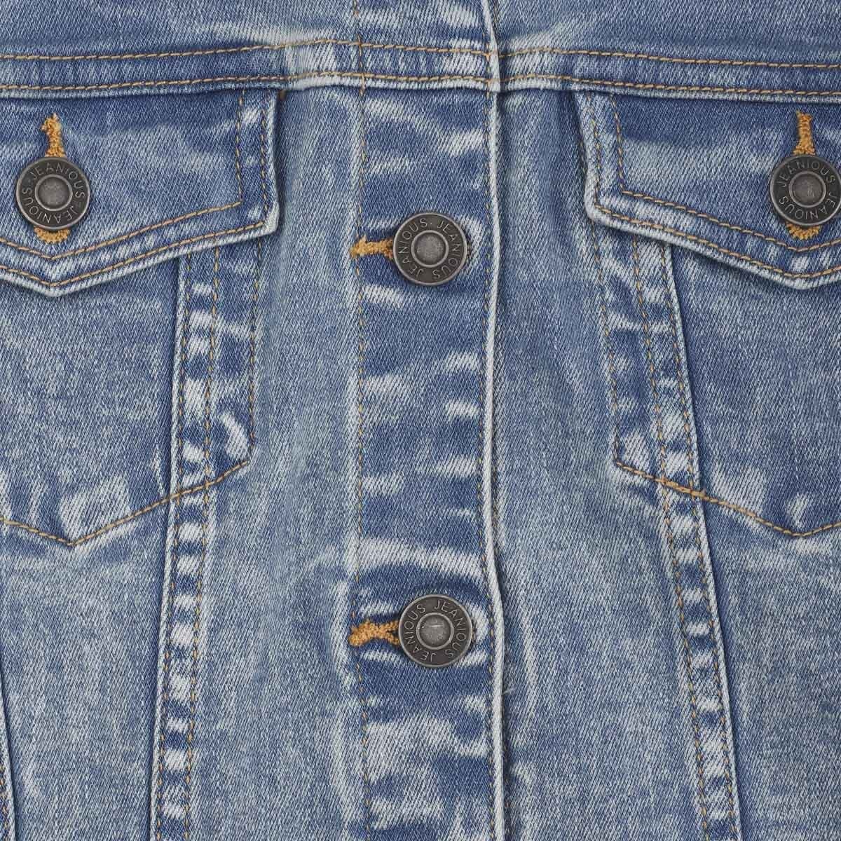 Chamarra de Mezclilla con Mangas en Contraste para Niño Jeanious Modelo Jnkg220-Jl2401