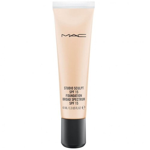 Base de Maquillaje MAC Studio Sculpt Spf15 Foundation Nc15