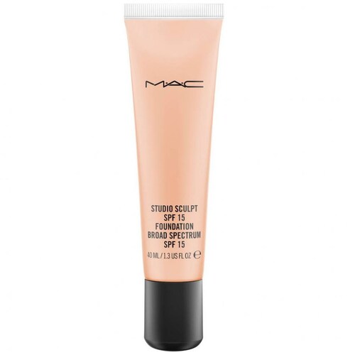 Base de Maquillaje MAC Studio Sculpt Spf15 Foundation Nc37