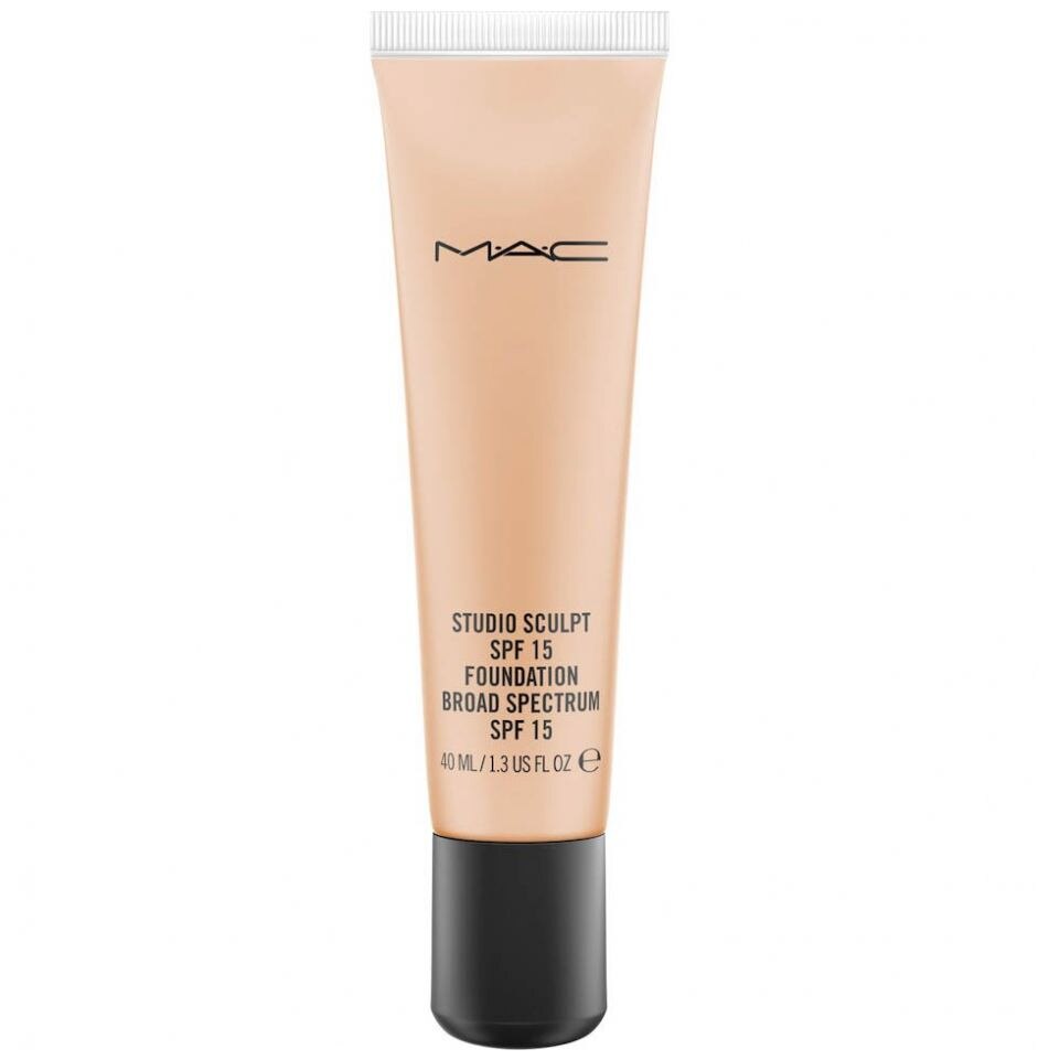 Mac Studio Sculpt Foundation Nc40