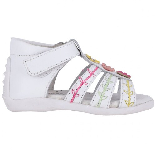 Sandalia Talonada de Flores Blanca para Ni&ntilde;a Andanenes Modelo 2120N00