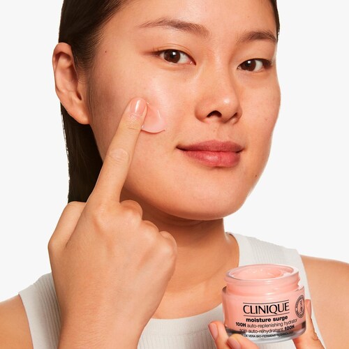 Crema Humectante Clinique Moisture Surge 100-Hour Auto-Replenishing 50 Ml