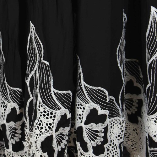 Falda Larga Diseño con Encaje Basel para Mujer