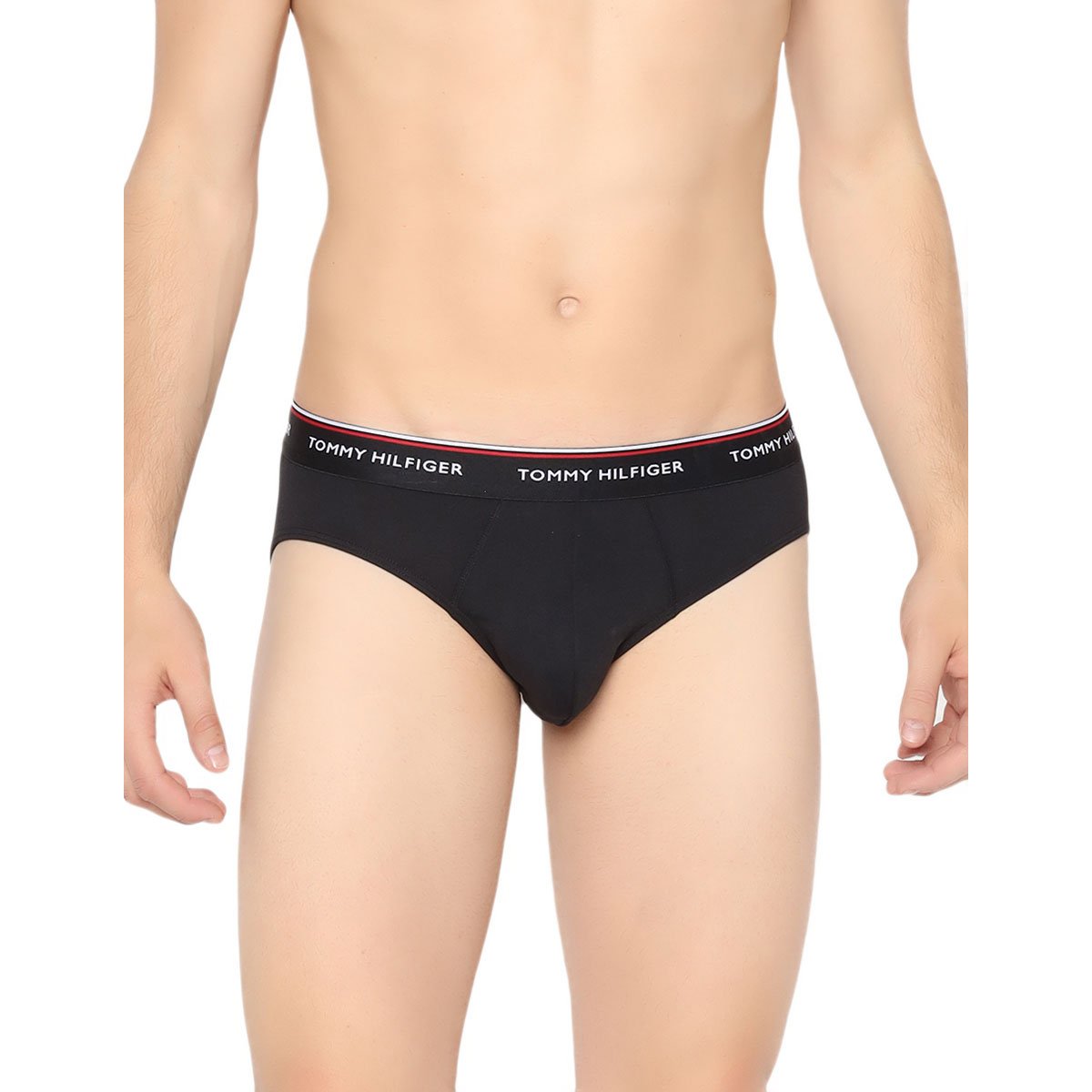 Trusa negra hombre sale