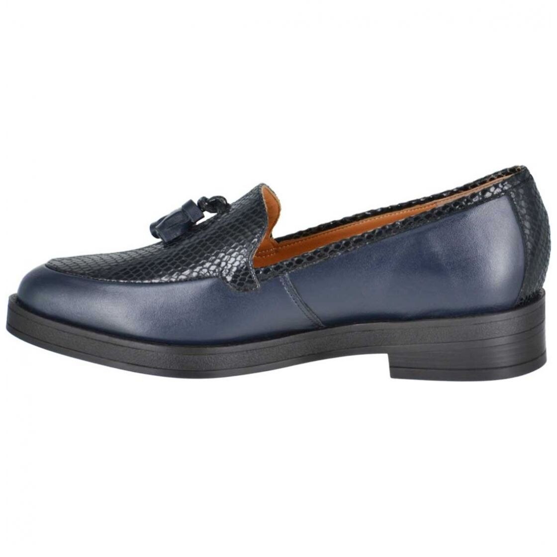 Zapato con Textura Y Borla al Frente, Negro Joyce.
