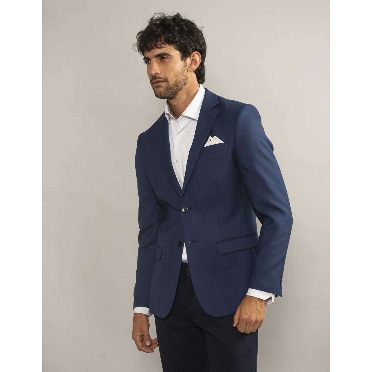 Saco Slim Fit para Caballero Manhattan Modelo Mhoi19Ame03-01