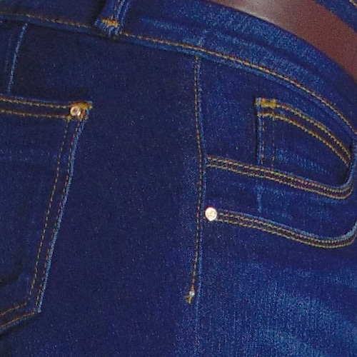 Jeans Skinny con Pretina Ancha Y con Cinturon Mussa