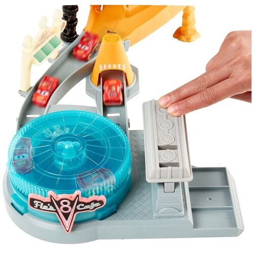 Cars Radiador Springs Fuera de Control