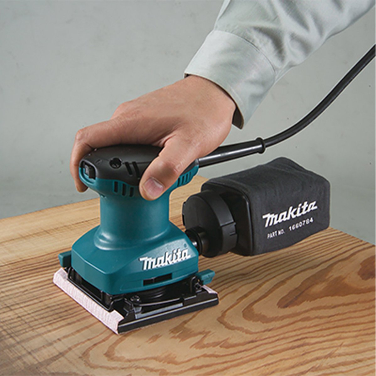 Lijadora de Acabado 1/2" X 4" Makita