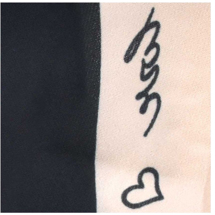 Pashmina Delgada C2C con Diseño de Letras.