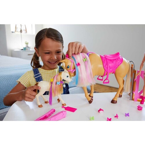 Barbie con Caballo Peinados Divertidos