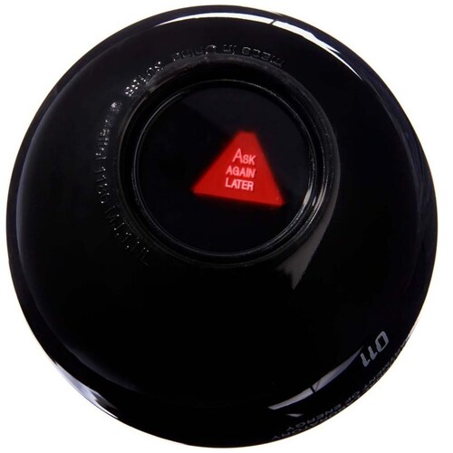 Juego de Mesa Stranger Things Magic 8 Ball Mattel Games