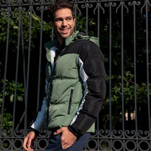 Chamarra de Cuello Alto Generra para Hombre