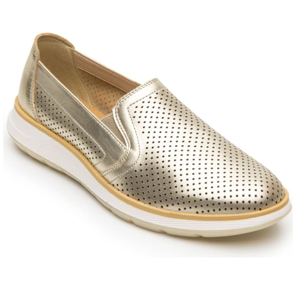 Slip On para Dama con Piel Extra Suave Perforado Color Oro Flexi