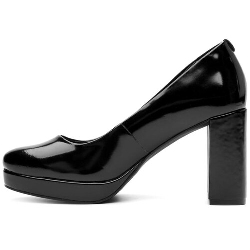 Zapatilla Media Plataforma de Charol Negra Flexi