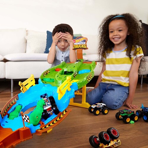 Pista de Juguete Hot Wheels Desafío Extremo de Titanes