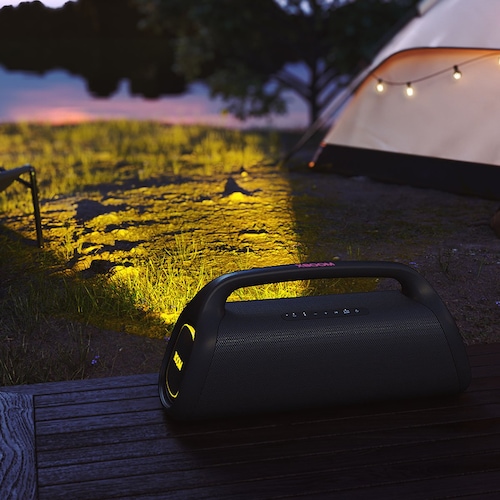 Bocina Portátil LG Xboom Go Xg9- Inalámbrica, Resistente al Agua y Polvo Negro