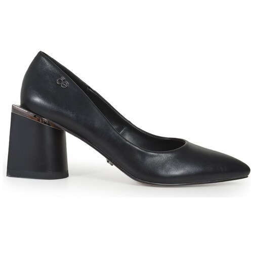Zapatilla con Tacón Volado Negra Cloe