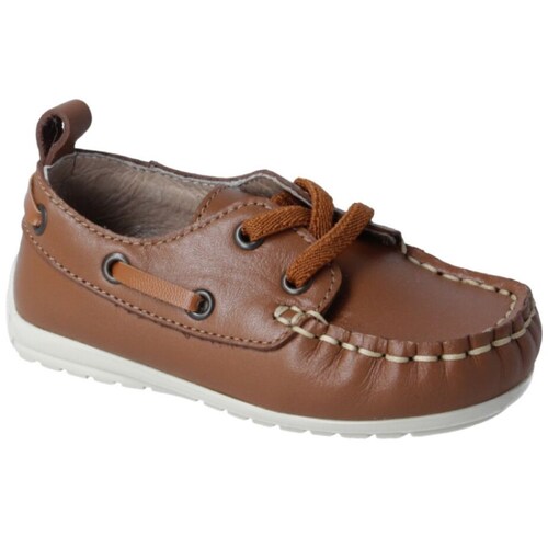 Mocasín para Niño con Agujeta 13-16 Café Karsten