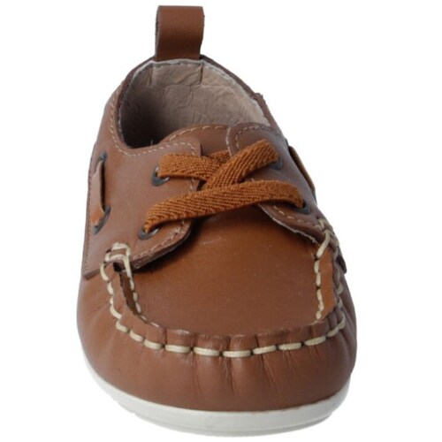 Mocasín para Niño con Agujeta 13-16 Café Karsten