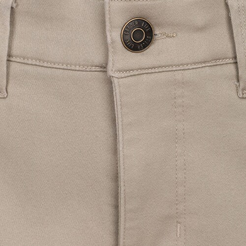 Capri Life Styler Corte Recto Diseño Liso