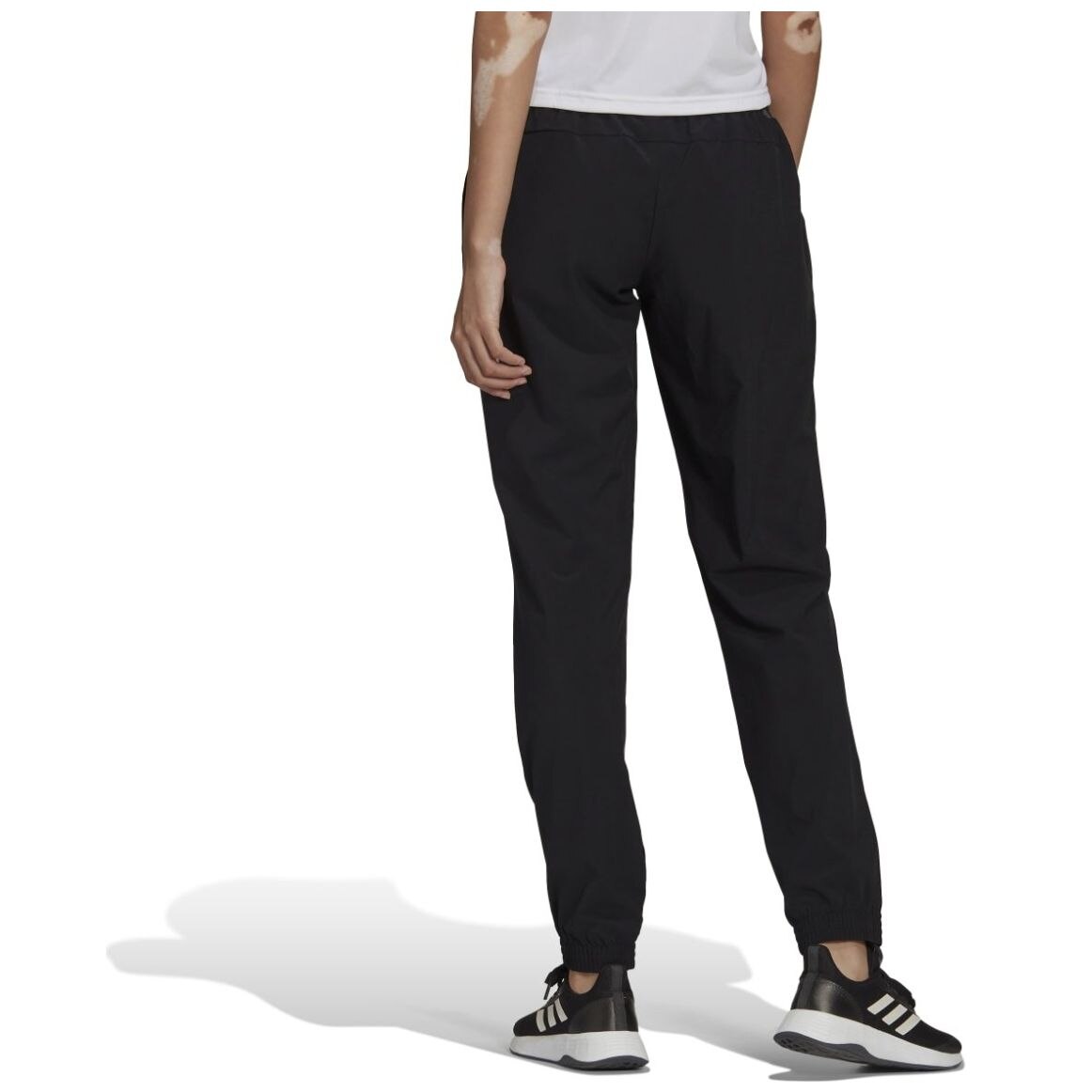 Adidas chino outlet joggers dama