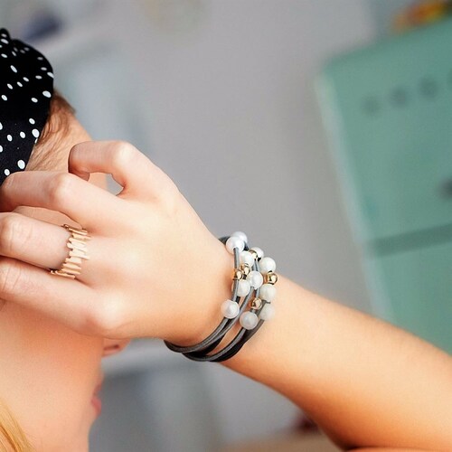 Ponette Ligas Tendencia Negra Gris con Perla 2 Piezas
