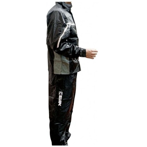 Impermeable Negro Hevik