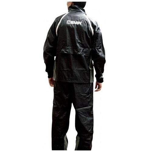 Impermeable Negro Hevik