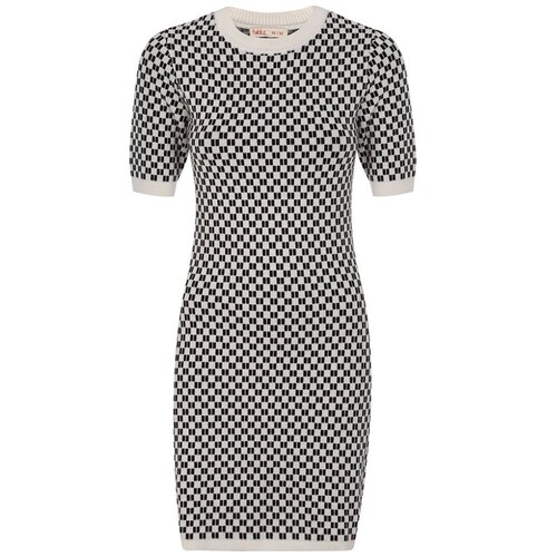 Vestido Tejido de Manga Corta Fukka