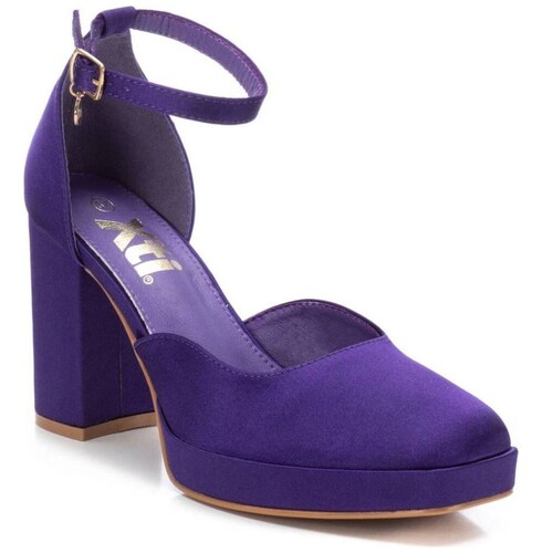 Zapatilla Morada con Plataforma Y Pulsera Xti