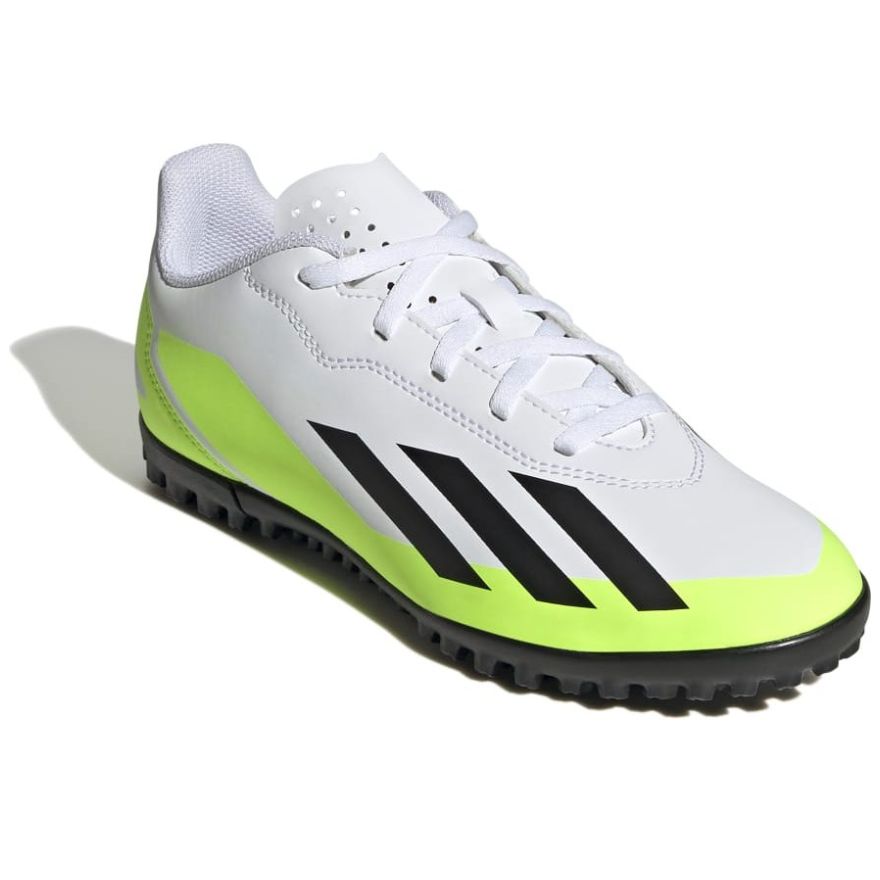 Tenis blancos best sale de futbol