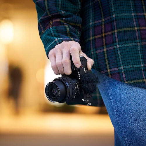 Cámara Sony Vlog Montura e Sensor Full Frame