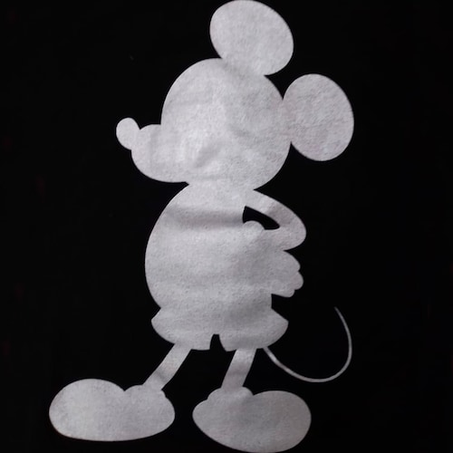 Playera para Niño Manga Corta Negra Silueta Mickey Disney 100