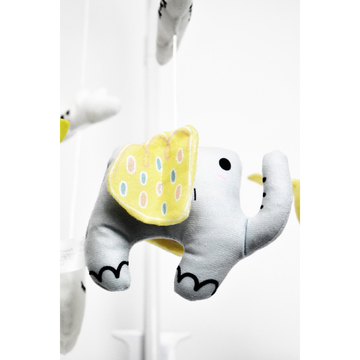 Arco De Juguetes Para Cuna Y Cochecito Con 3 Peluches – Sonajeros Y Campanillas Que Estimulan Los Sentidos | Diseño A Prueba De Caídas | Clips Ajustables Universales Para Cunas, Moisés Y Sillas De Coche | 0 Meses En Adelante