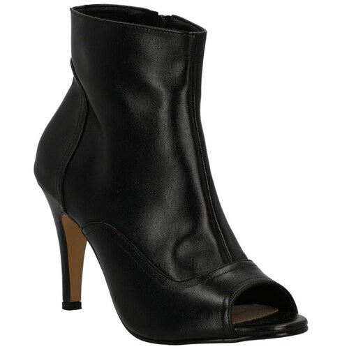 Shootie Negro con Boca de Pez con Cierre Lateral C2C