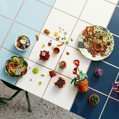 Lego Icons Plantas Pequeñas 10329