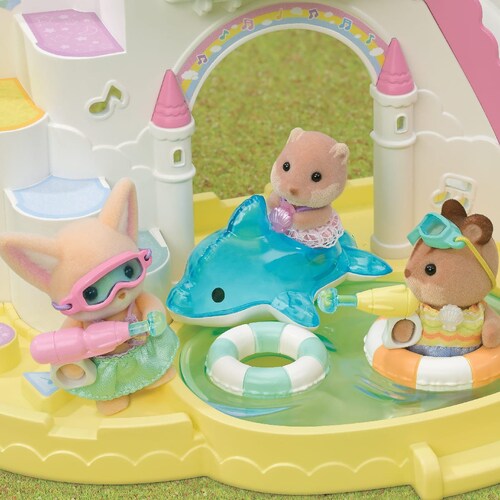 Amigos de la Guardería: Fiesta en la Piscina Sylvanian Families