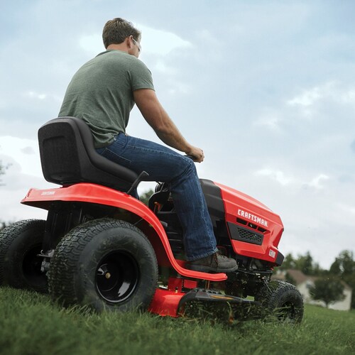 Tractor Podador Craftsman de 42 Pulgadas, Motor de 500Cc /17.5Cf con 7 Velocidades