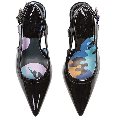 Zapatilla Destalonada Negra Cloe