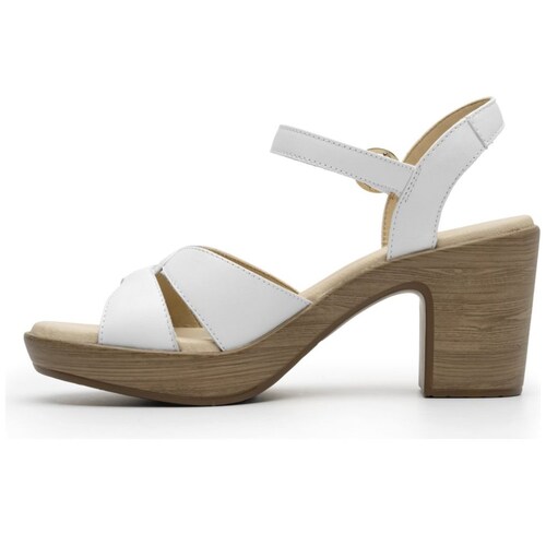 Sandalia con Tira Entrelazada y Ajustable Color Blanco para Mujer Flexi
