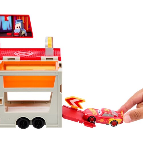 Mack  Cars de Disney y Pixar
