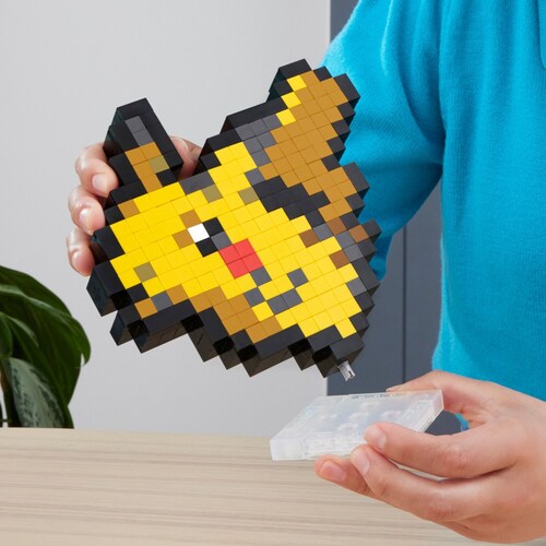 Pikachu Píxel Mega