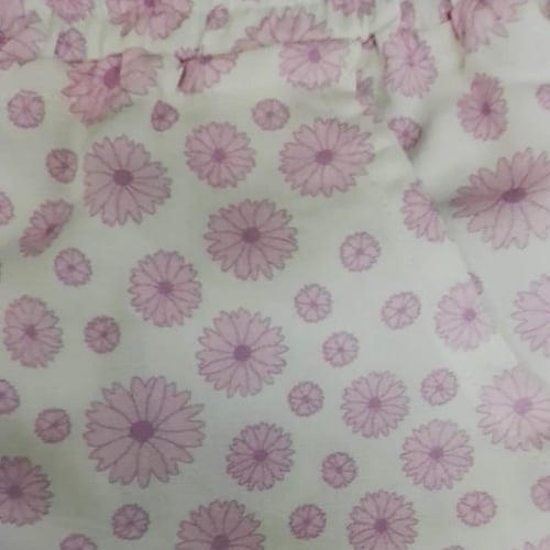 Conjunto para Niña Playera Hello Kitty Y Short Estampado Collage Floral Hello Kitty