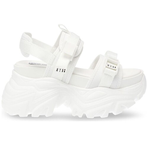 Sandalia Steve Madden con Plataforma Chunky Ajustable Blanca