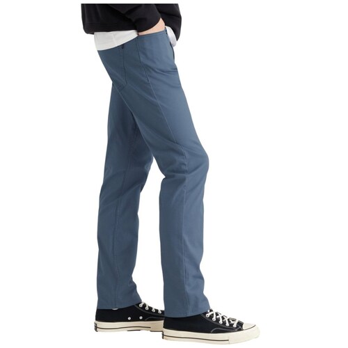 Dockers Pantaloni Uomo Slim Fit Con Vita Elastica: Modello Business Casual, Senza Pieghe, Massimo Comfort - 2