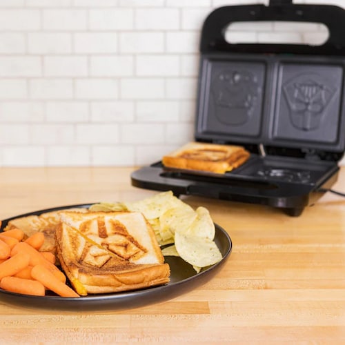 Sandwichera Griller Darth Vader Uncanny Brands