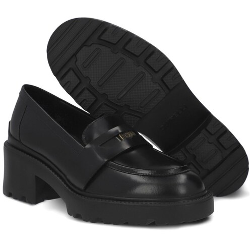 Mocasín con Plataforma y Antifaz Negro Quirelli