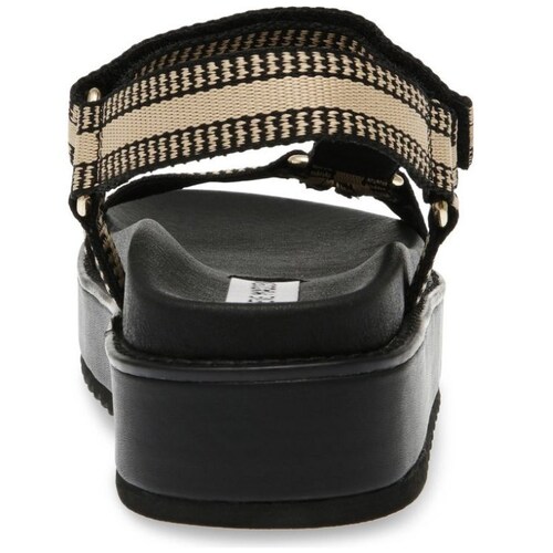 Sandalia con Plataforma Steve Madden Color Negro